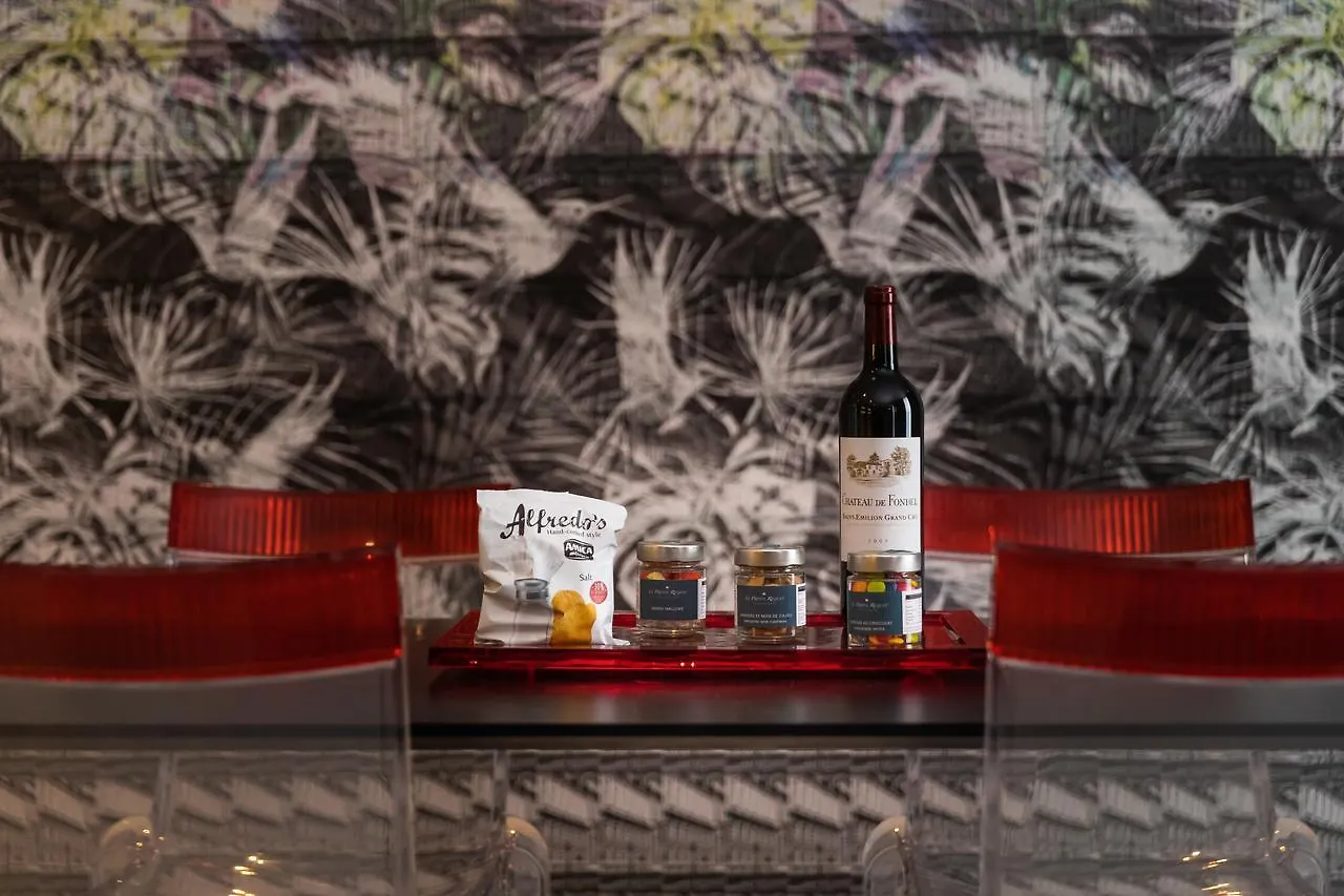 Residence & Spa Le Prince Regent Paris France