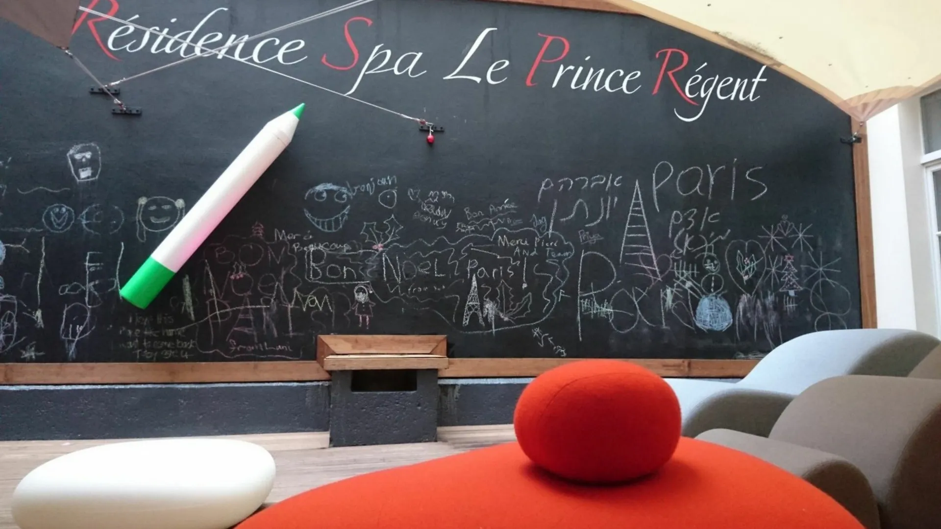 Residence & Spa Le Prince Regent Paris 4*,  France