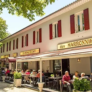 hotel-les-thueyts.hotels-rhonealpes.com/